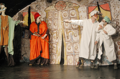 A három megesett lány esete A három megesett lány esete