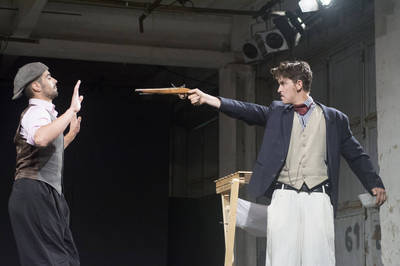 Úriemberek kalauza késharchoz Úriemberek kalauza késharchoz