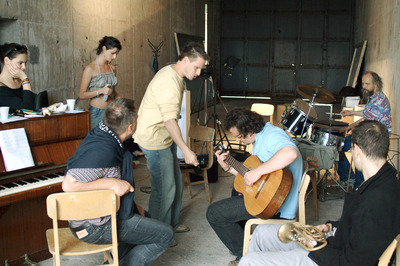 Belemenekülők Belemenekülők