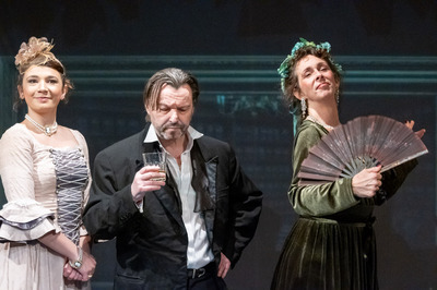 Nektek semmi sem jó Nektek semmi sem jó