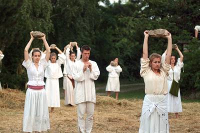 Dalok a földről Dalok a földről